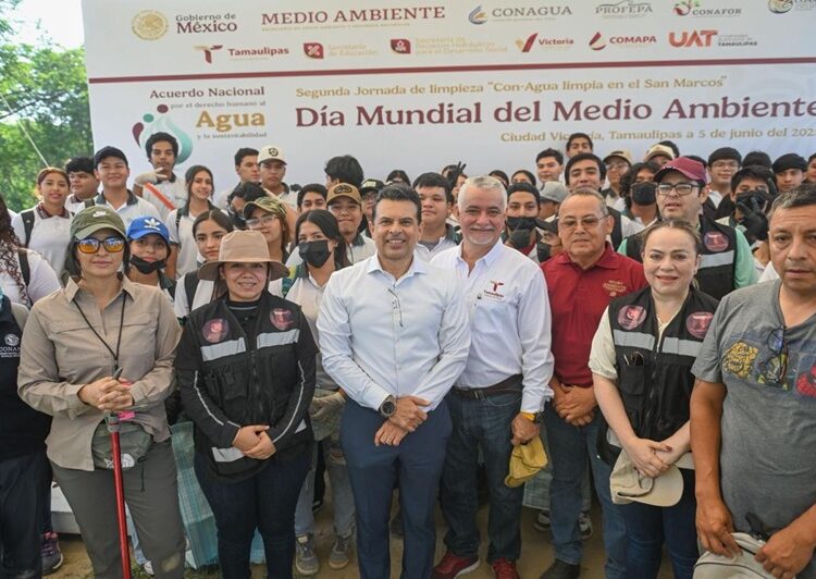 Sociedad y gobierno, sanean cauce del río San Marcos