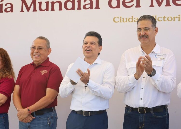 Sociedad y gobierno, sanean cauce del río San Marcos