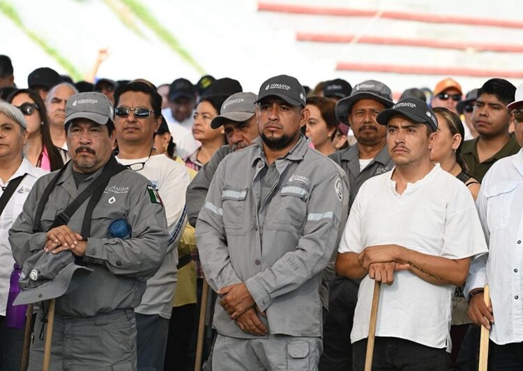 Sociedad y gobierno, sanean cauce del río San Marcos