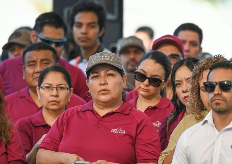 Sociedad y gobierno, sanean cauce del río San Marcos