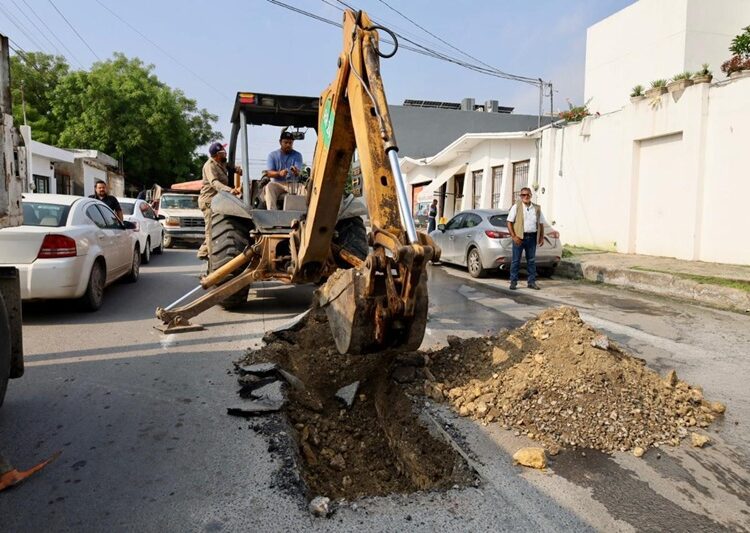 Supervisa Lalo Gattás atención de reportes ciudadanos