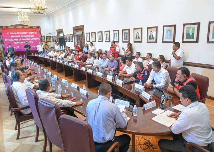 Toma protesta Consejo de Protección Civil en Victoria