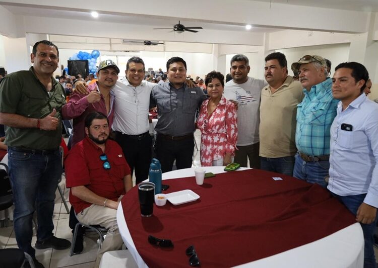 “Trabajadores del Municipio son la fuerza de su familia y de Victoria”: Lalo Gattás