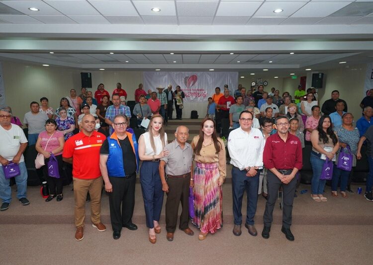 Transforma DIF y Gobierno de NLD calidad de vida de ciudadanos con dificultad para escuchar