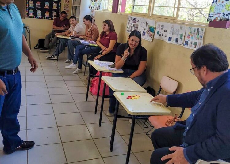 Visita secretario de Educación primaria multigrado en Villagrán