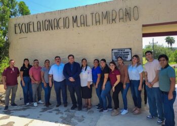 Visita secretario de Educación primaria multigrado en Villagrán