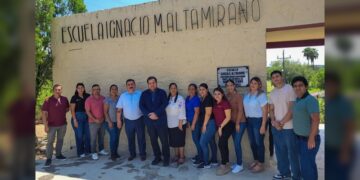 Visita secretario de Educación primaria multigrado en Villagrán
