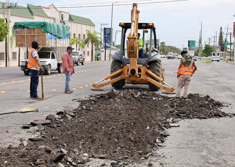 Avanza programa de bacheo en calles de la Capital