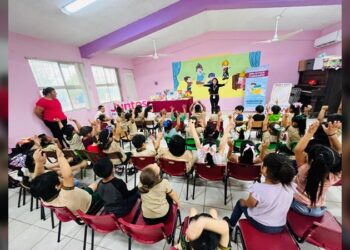 “Biblioteca Itinerante” promueve la lectura en más de 5 mil niños y adolescentes