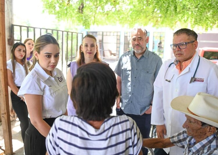 Brinda DIF Victoria atención al llamado de matrimonio de adultos mayores