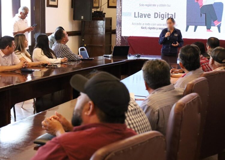 Capacita Fiscalía Digital a empleados municipales
