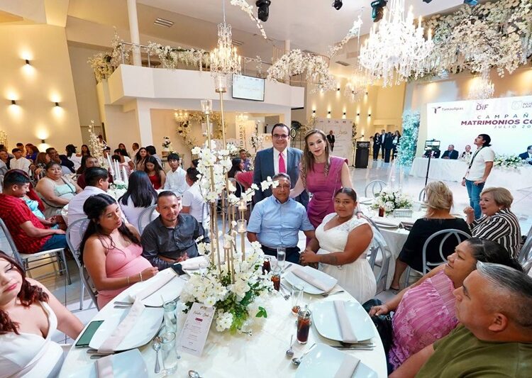 DIF NLD celebra a 83 nuevas familias en Campaña de Matrimonios gratuito