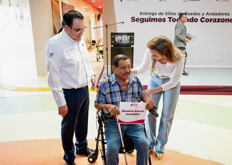 DIF NLD entrega aparatos funcionales a personas con discapacidad