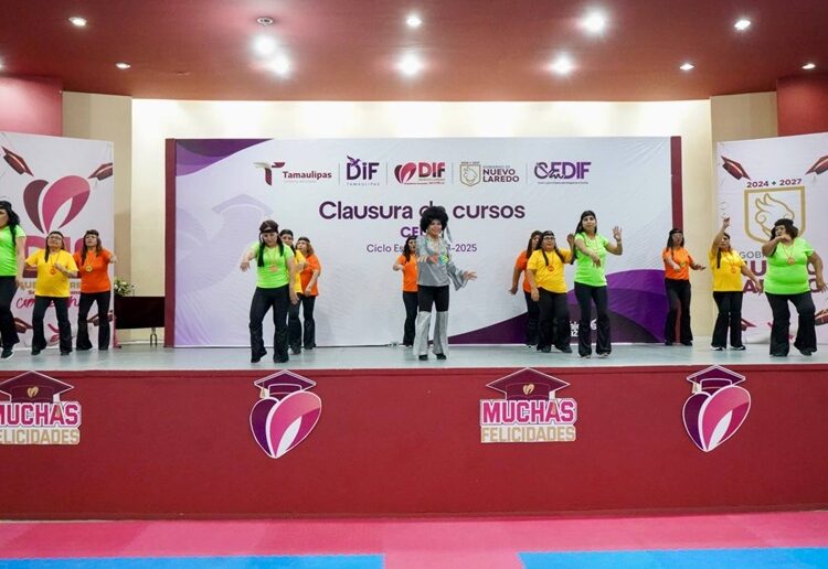 DIF NLD y CEDIF gradúan mujeres listas para emprender y fortalecer economía familias