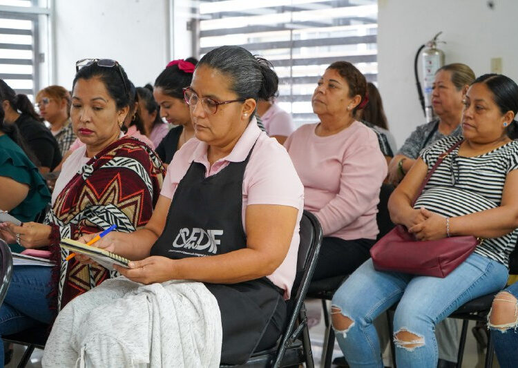 DIF NLD y SDE fortalecen el espíritu emprendedor de mujeres