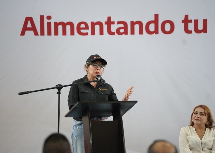 Entrega Gobierno del Estado apoyo alimentario a más de 500 familias de NLD