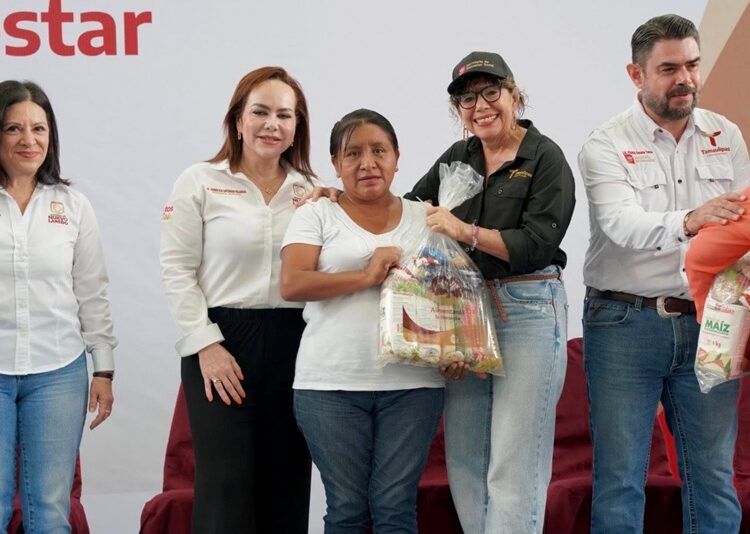 Entrega Gobierno del Estado apoyo alimentario a más de 500 familias de NLD