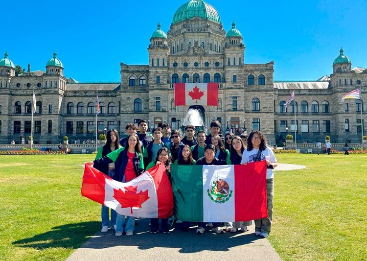 Estudiantes del CeINA UAT viven experiencia cultural en Canadá