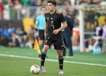 Roban camión con oro y plata cerca de Guadalajara