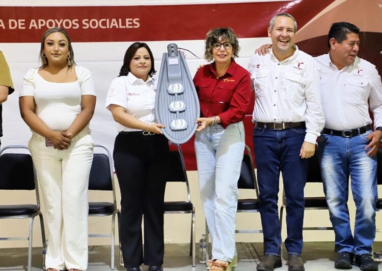 Llegan apoyos sociales a San Fernando