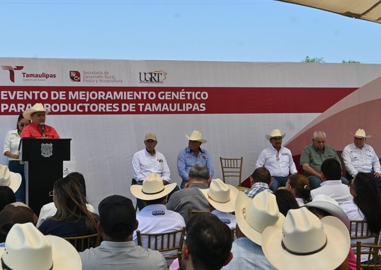 Llevan Programa de Mejoramiento Genético al municipio de Méndez