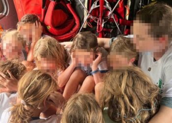 “Aparecieron con las manos entrelazadas”: Tragedia en Texas