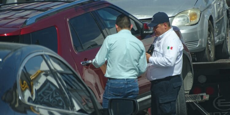 En Reynosa, ocho empresas de grúas se disputan la concesión