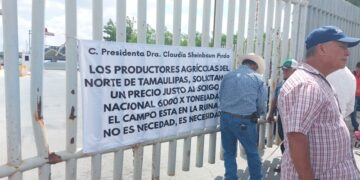 Realizan productores un nuevo bloqueo al puente internacional Reynosa-Pharr