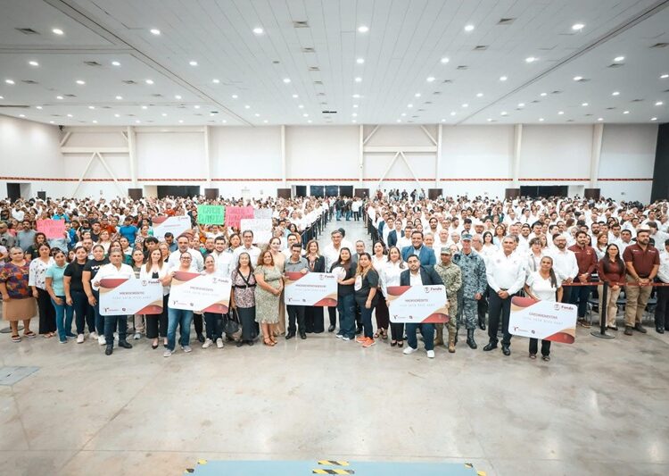 Refrenda Gobernador compromiso con empresarios y emprendedores locales
