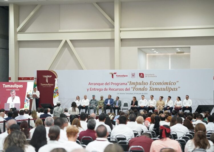 Refrenda Gobernador compromiso con empresarios y emprendedores locales