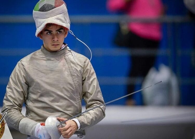 Regina y Brandon emprenden viaje al mundial de esgrima en Europa