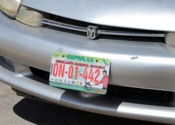 Revisan situación legal de más de 6 mil vehículos americanos en Tamaulipas