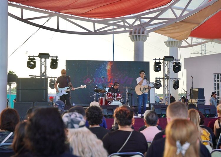“Rockeando en el Laguito” reúne a jóvenes en una velada llena de música y talento