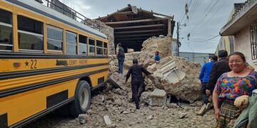 Guatemala reportó dos fallecidos por caída de piedra tras sismos