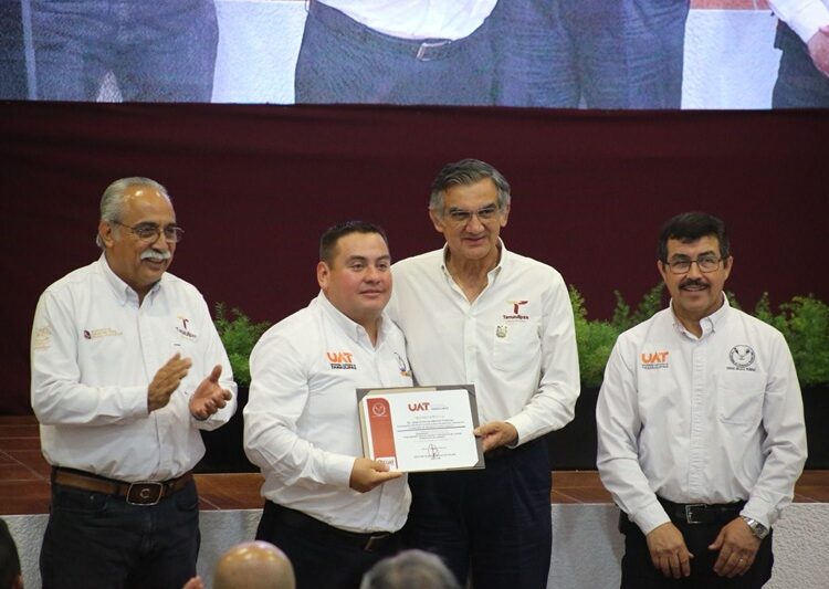 Tamaulipas tiende barrera de contención al gusano barrenador