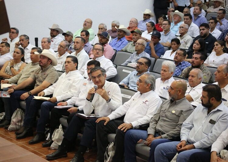Tamaulipas tiende barrera de contención al gusano barrenador
