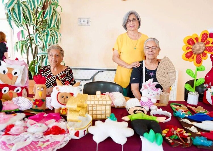 Todo listo para el Bazar de Arte del DIF NLD