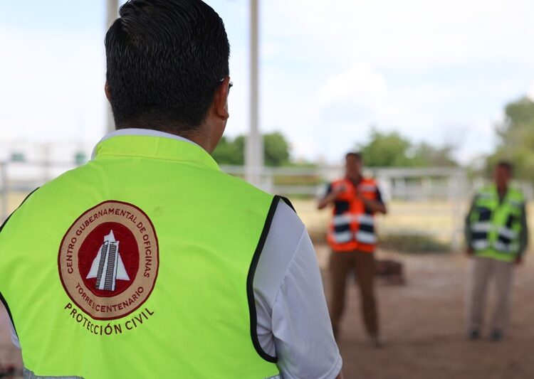 Capacitan a brigadistas de la Torre Bicentenario en medidas de seguridad