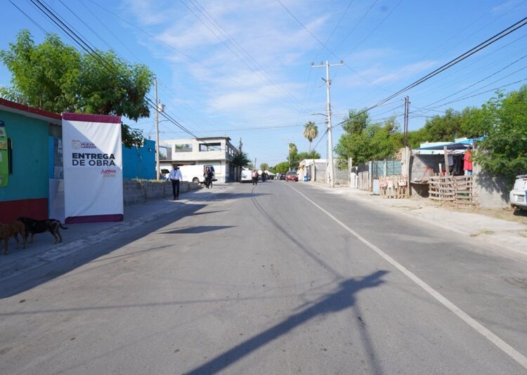 Carmen Lilia entrega obras de repavimentación en la colonia ‘El Campanario’