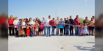 Carmen Lilia entrega obras de repavimentación en la colonia ‘El Campanario’