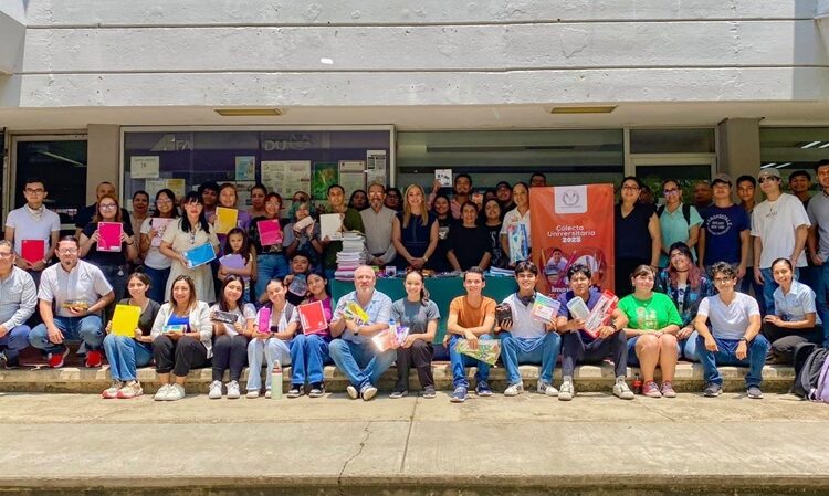 Concluye la UAT con éxito colecta de útiles escolares