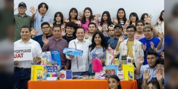 Concluye la UAT con éxito colecta de útiles escolares