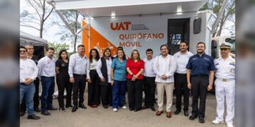 Cuenta la UAT con moderno quirófano móvil veterinario