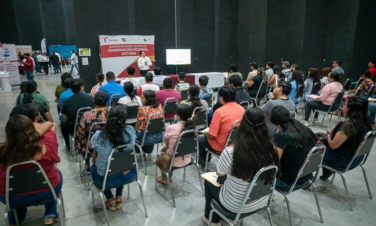 Desarrolla STPS ‘Feria del Trabajo para las Juventudes’