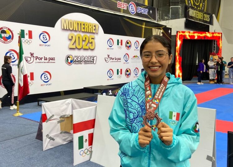 Destaca estudiante de la UAT en evento mundial de karate