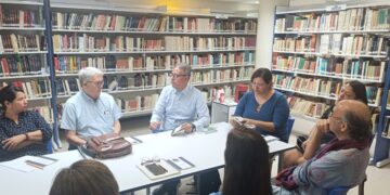 Dialoga Enrique Jonguitud con lectores en ‘Círculo de Lectura’