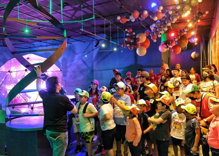 Disfrutan miles de familias espacios recreativos de la Comisión de Parques