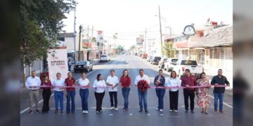 Entrega Carmen Lilia rehabilitación de drenaje sanitario