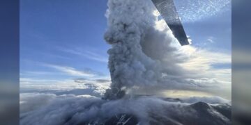 Terremoto podría haber provocado la 1.ª erupción de este volcán en 600 años