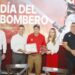 Festeja alcalde Lalo Gattás a bomberos de Victoria